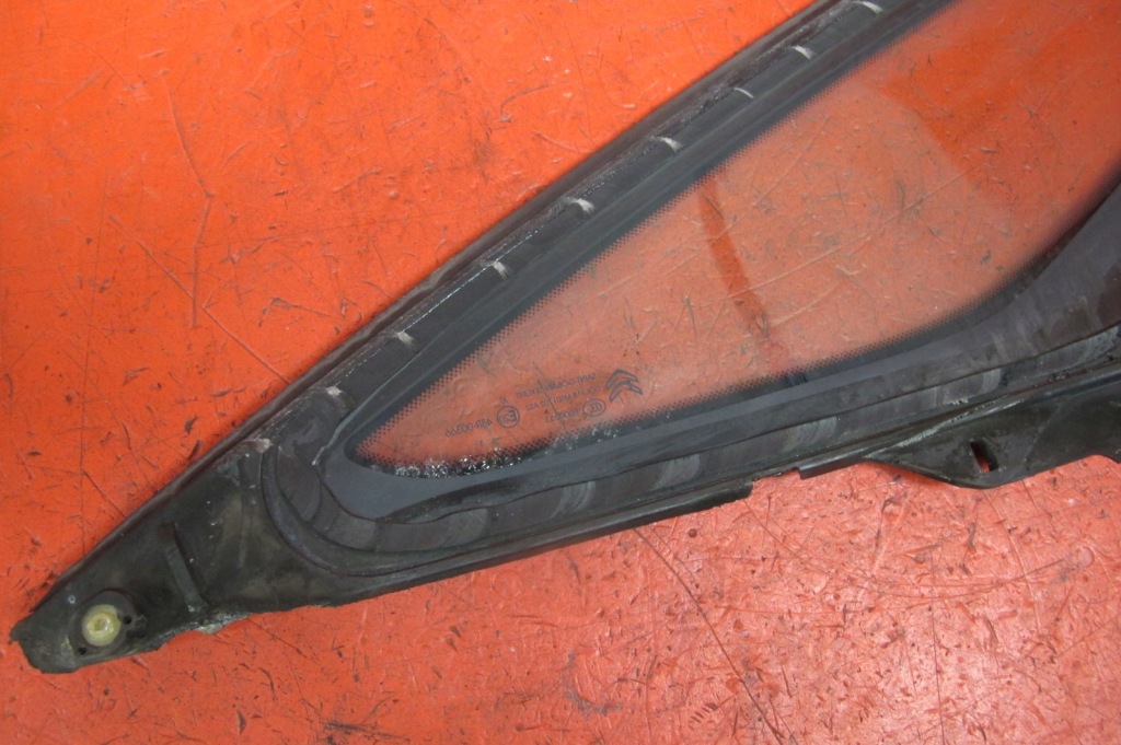 Citroen ds5 5d 11- стекло кузовная правая перед передняя 2013 rok Киев