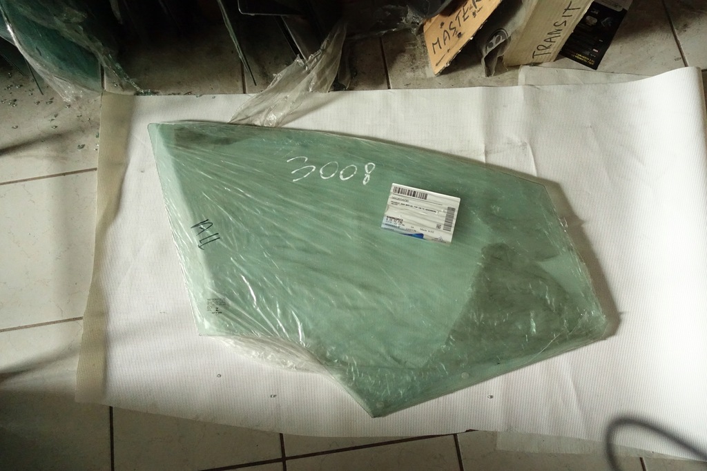 фото №1, Peugeot 3008 i скло двері правий перед