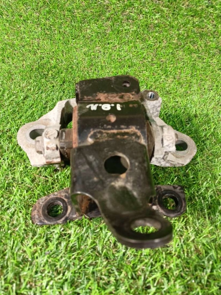 фото №1, Подушка двигателя mazda 6gj 2015