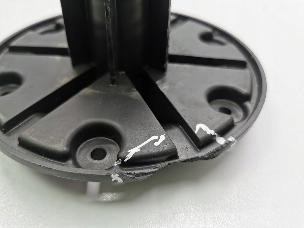 фото №5, Mercedes-benz a w169 2005 болт колеса запасного a1698980014