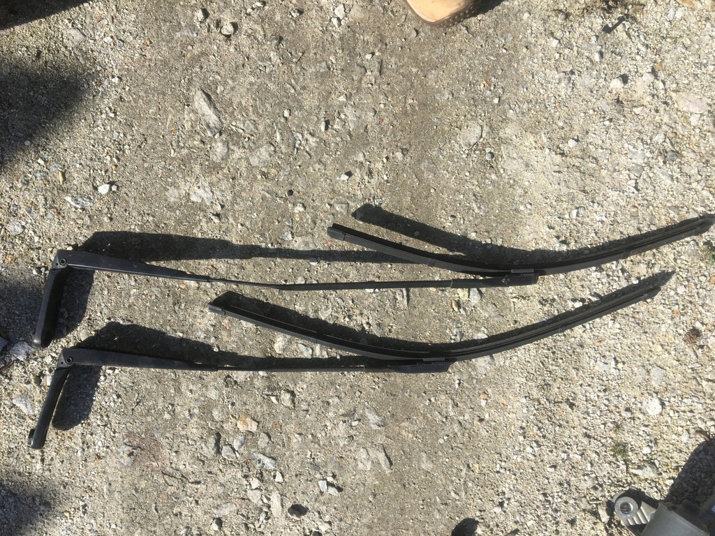 фото №1, Audi a7 a6 важіль важелі двірник