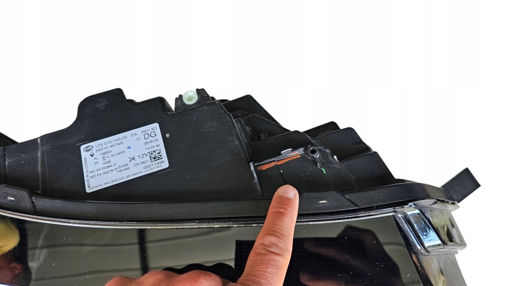 Фара правый  led renault megane v e-tech 260104574r с Разборки