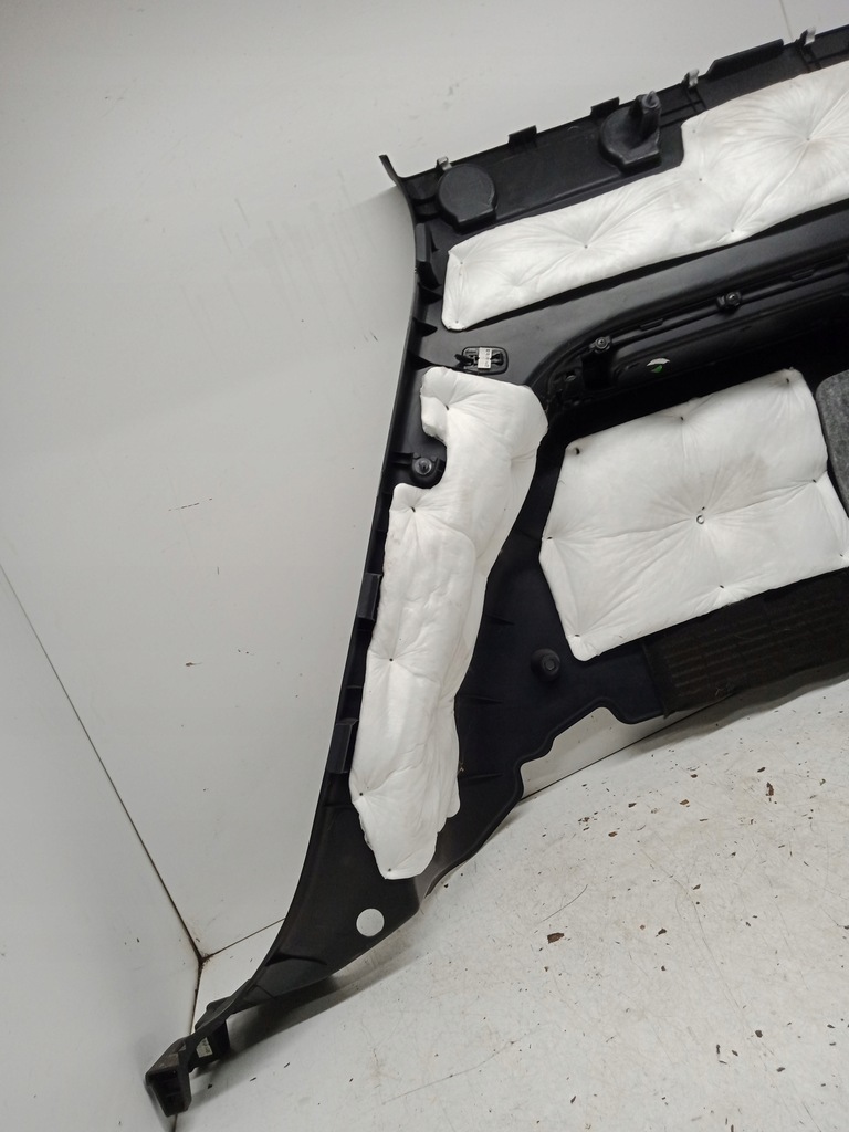 фото №6, Kia carens iv защита обивка 85730-a4500 обшивка багажника левая 13-17r