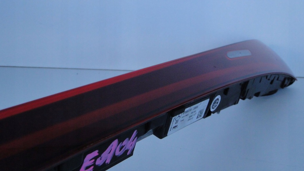 фото №11, Mercedes eqe v295 295 лампа задняя средняя w крышка задняя