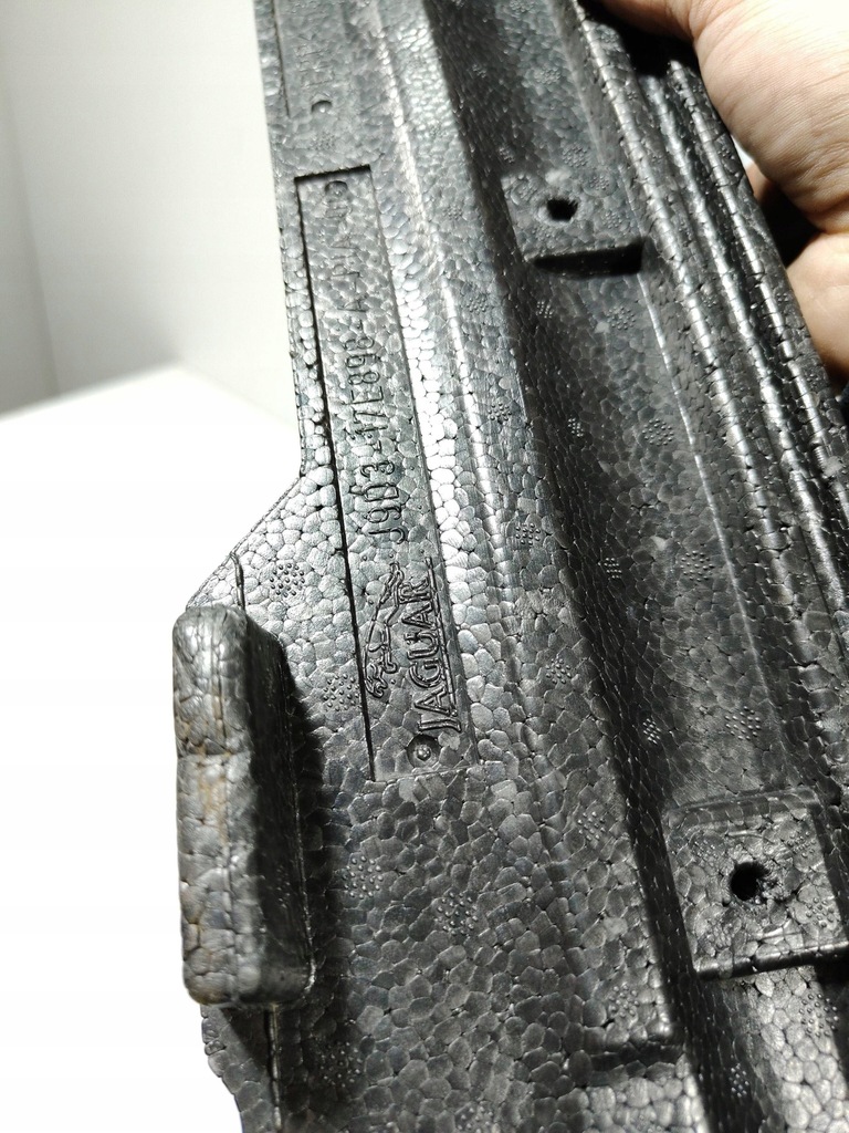 фото №9, Jaguar i-pace абсорбер бампера перед