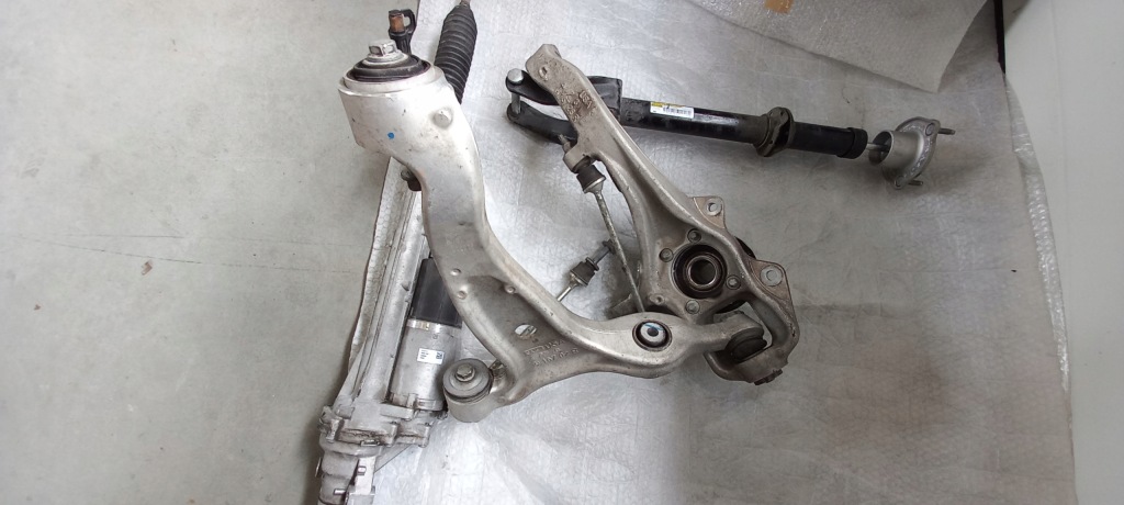 Mercedes gle w167 поворотний кулак важіль амортизатор трансмісія Ціна