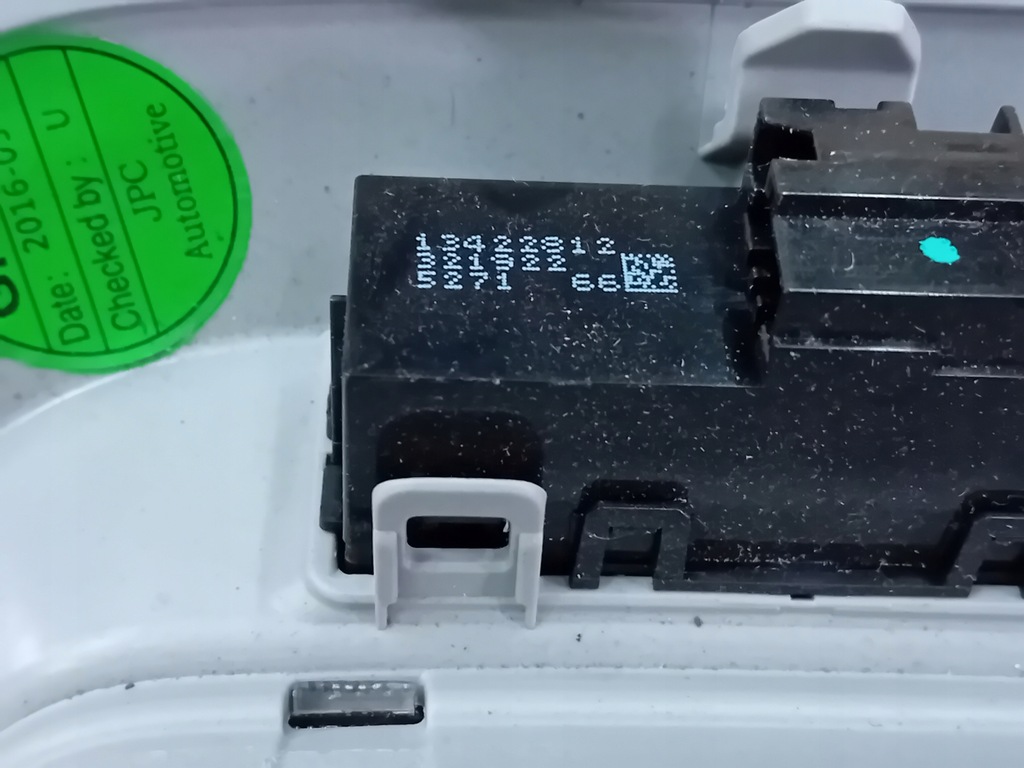 фото №3, Opel karl 2016 лампа салону кабіни оригінал