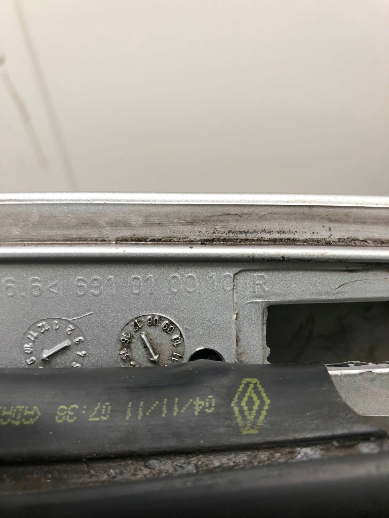 фото №5, Крила лівий перед renault scenic iii ted69 631010010r