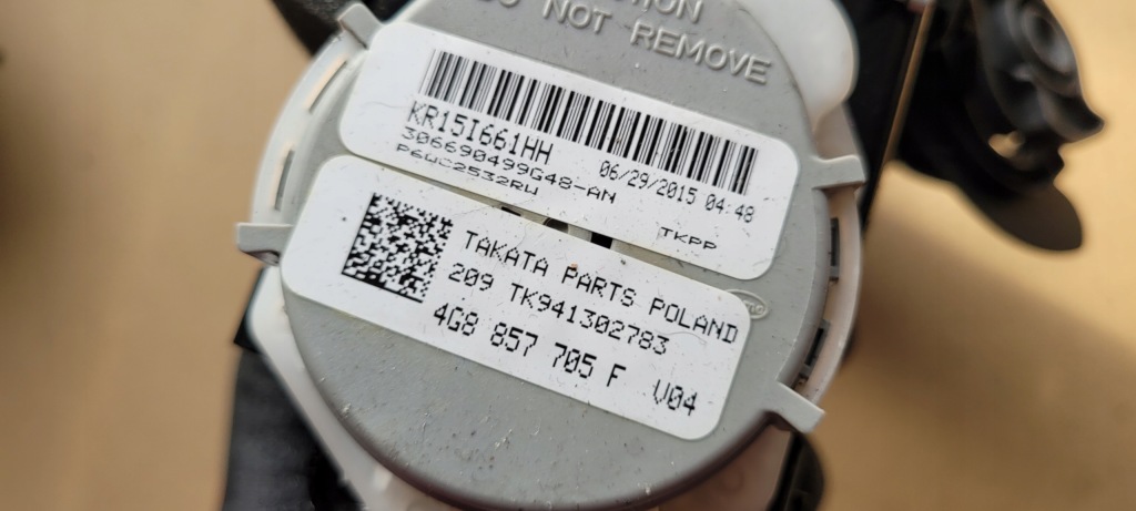 A6 c7 4g рестайлінг  ремінь безпеки ліве перед 4g8857705f Доставка