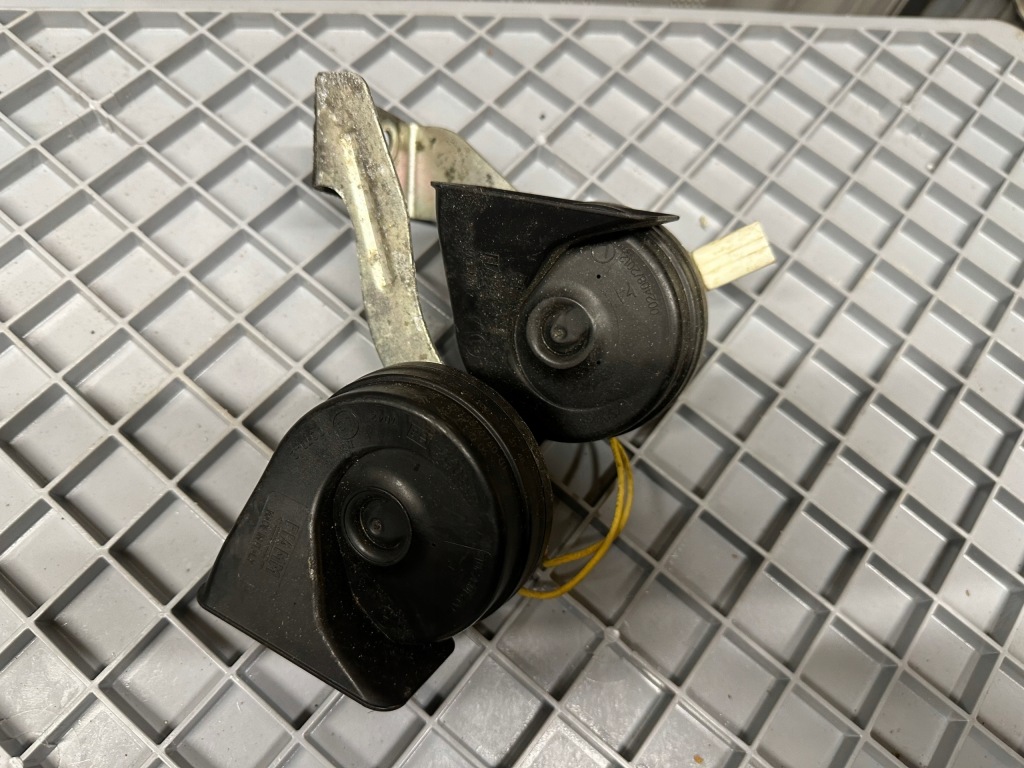 фото №1, Клаксон сигнал звуковий peugeot 5008 ii lift оригінал