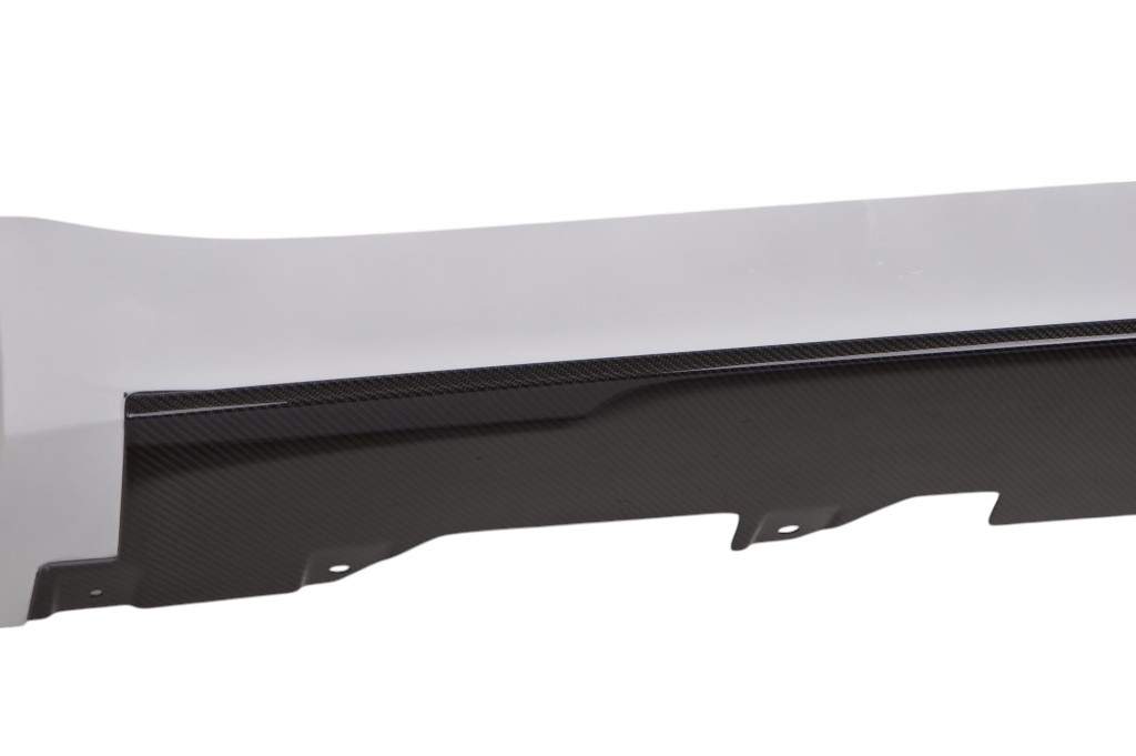 фото №10, Aston martin vantage n24 накладки молдинг пороговые карбон