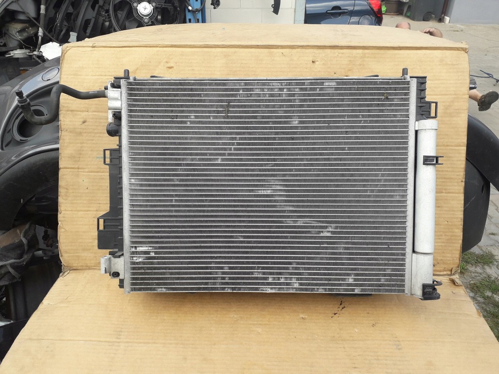 фото №1, Радиатор комплект twingo iii smart 0.9tce автоматическая коробка передач