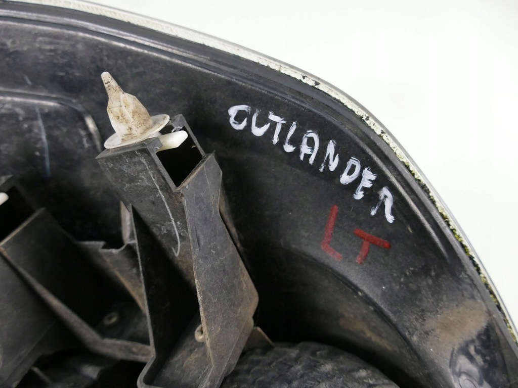 фото №13, Mitsubishi outlander i lift лампа левый задняя europa