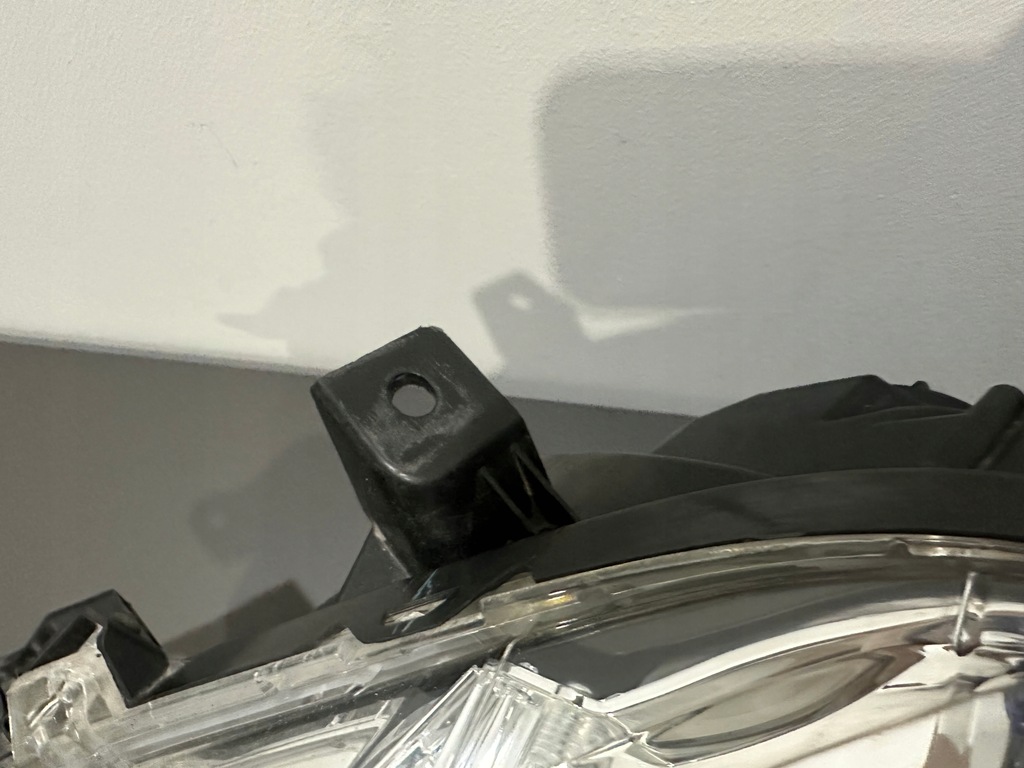 фото №10, Mitsubishi l200 fullback лампа левая ксенон europa комплектная