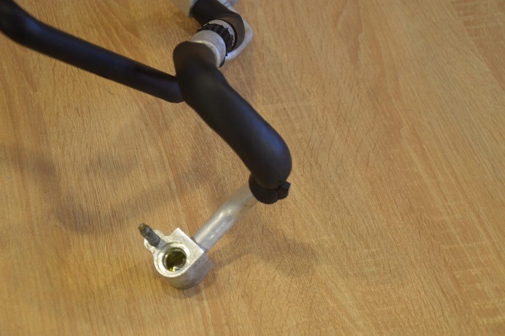 фото №4, Шланг кондиционера jaguar xf x250 3.0d