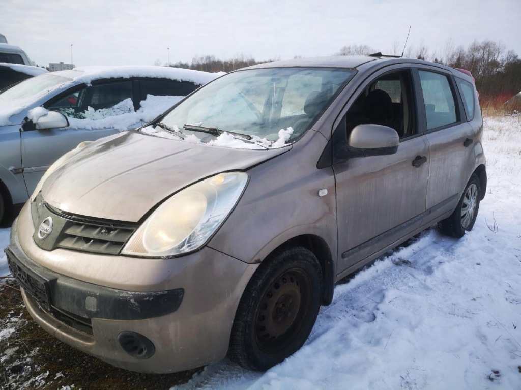 Nissan note коробка запобіжників 2008 1.5l 252308f815 Недорого