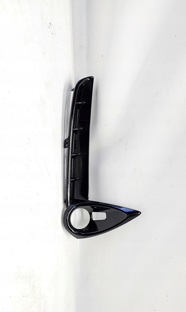 фото №1, Решётка бампера правая lexus ux 18-21 перед