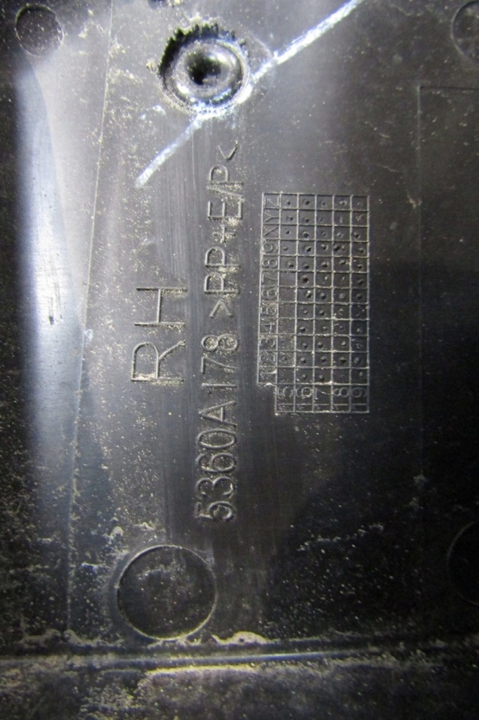 фото №14, Молдинг порог правая mitsubshi pajero shogun sport 3 iii 16-