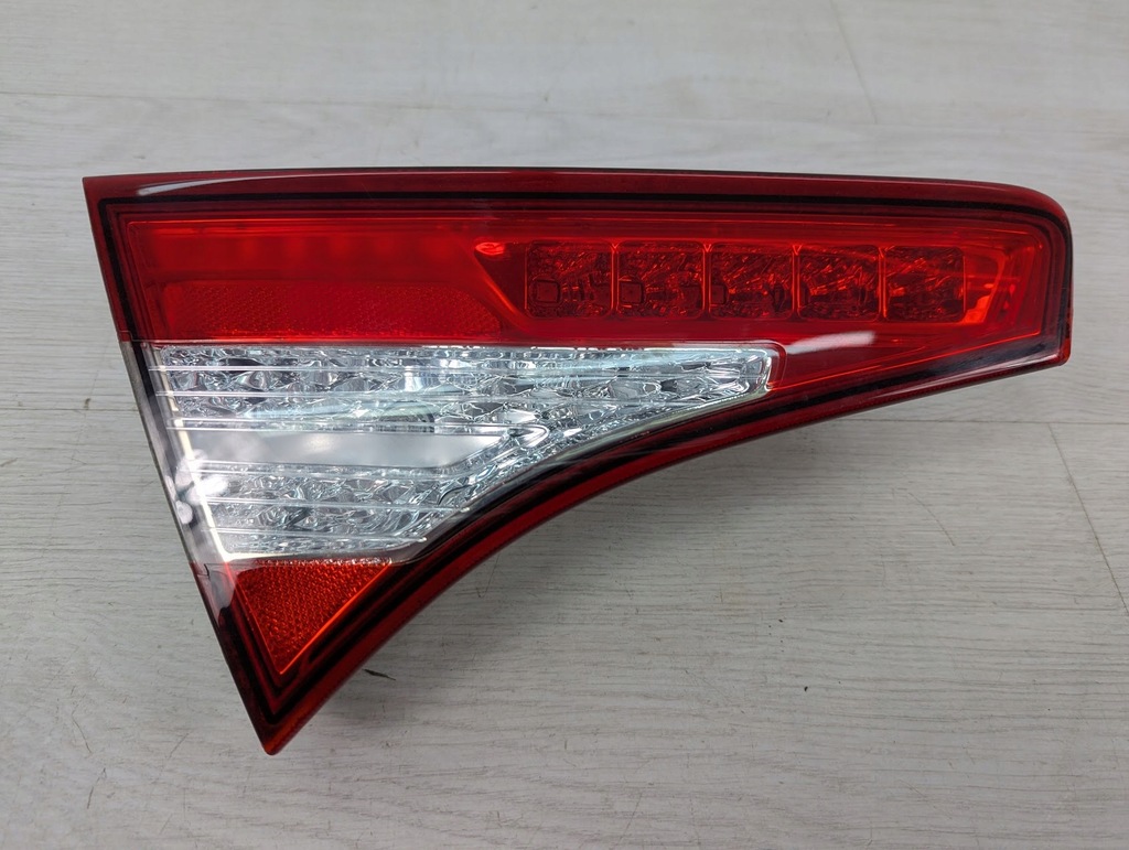 фото №1, Kia optima iii лампа левый задняя 92403-2t1