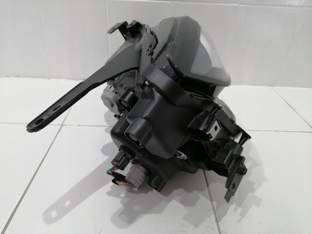 фото №11, Лампа правая przaednia перед mazda mx-30 full led hal 6285