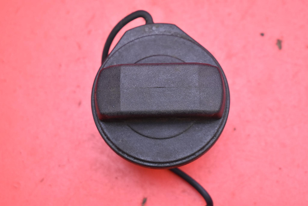 Купить Крышка заливной топлива 1j0201553ah skoda rapid 1 i 12-17