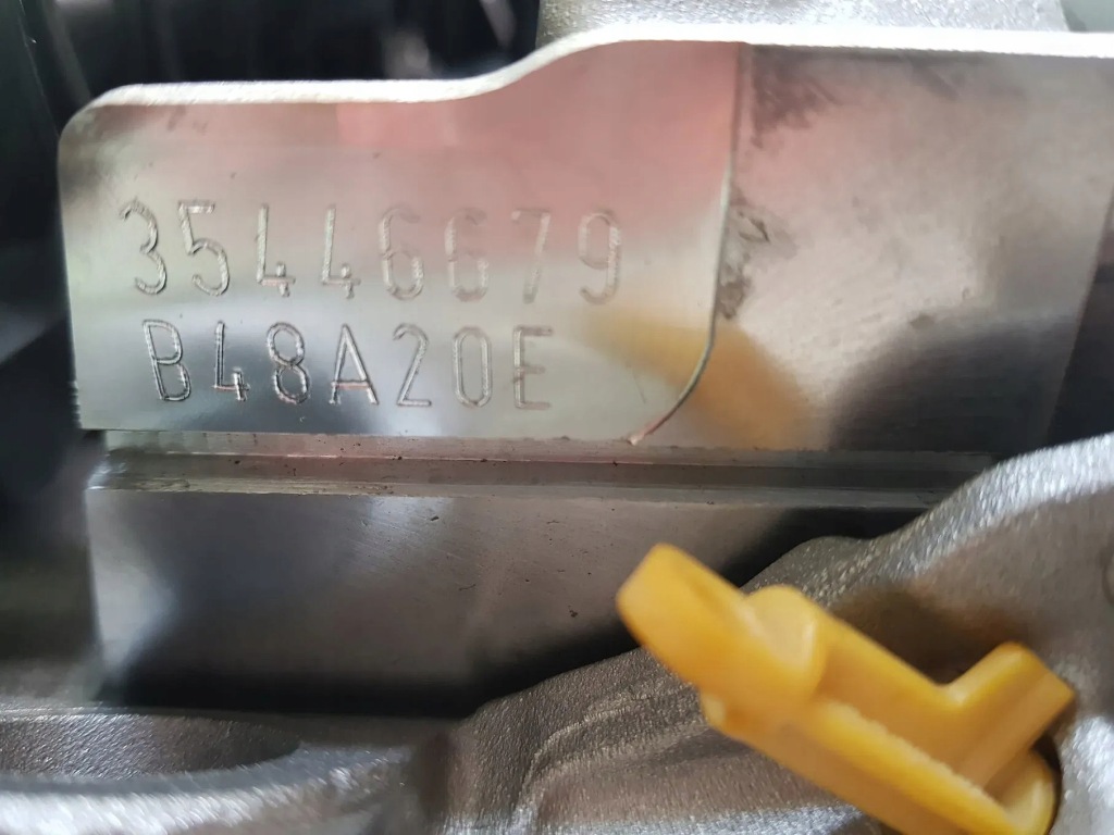 Двигун комплектний  bmw b48a20e 2.0t f39 x2 f40 seria 1 f44 mini f54 f56 f60 Зі Шроту