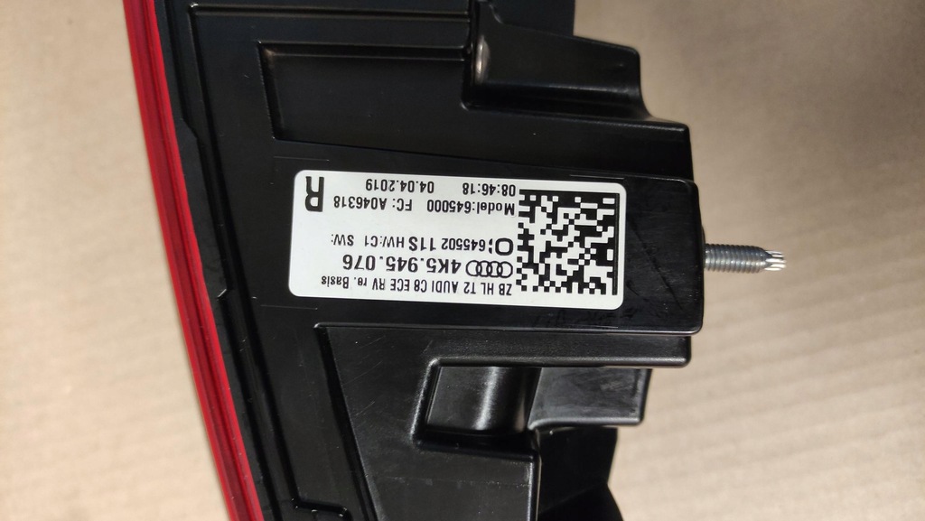 фото №13, Audi a6 c8 лампа ліва права задня задня sedan