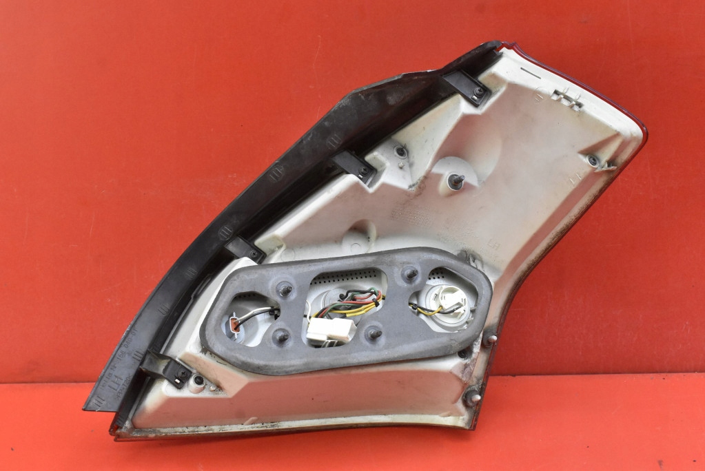 фото №7, Лампа левая задняя задняя 009735-01 kia ceed 1 i 3d hb 07-10