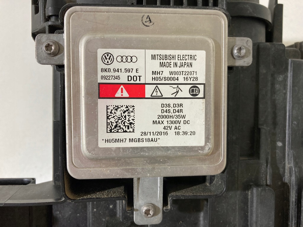 фото №9, Audi q3 8u лампа правий перед ксенон led комплектна usa 8u0941006b ні поворотна