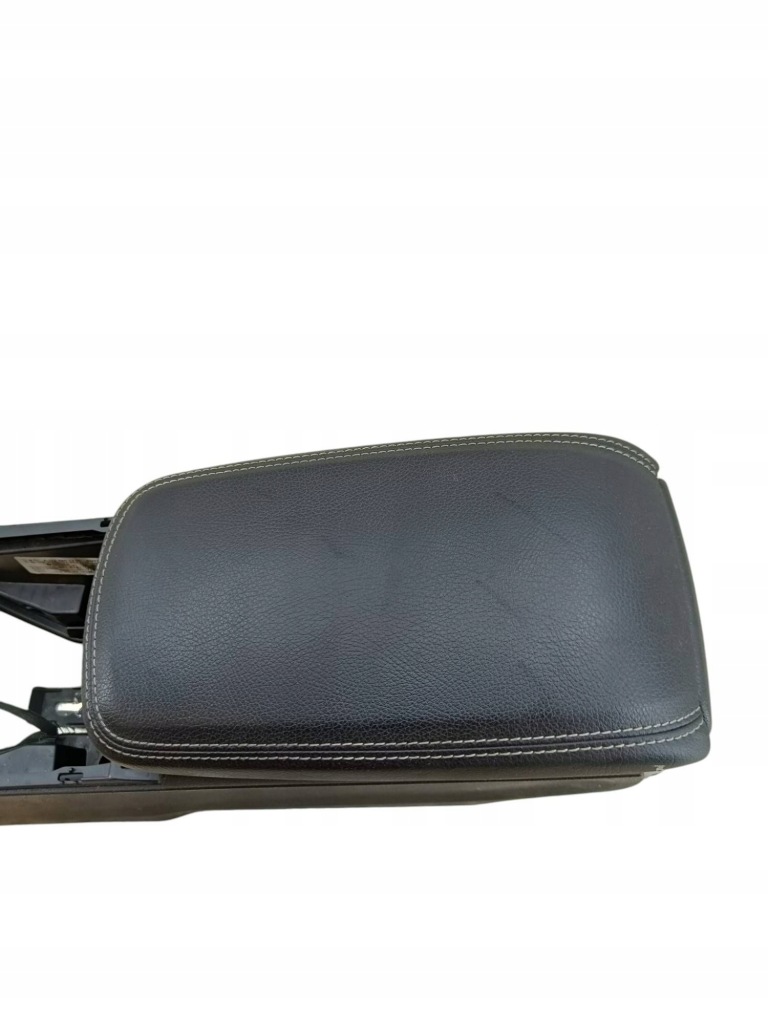 фото №7, Mercedes-benz gla w156 2015 подлокотник туннель среднего