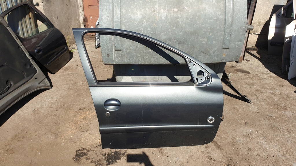 фото №1, Peugeot 206+ plus двері правий перед повний 5d