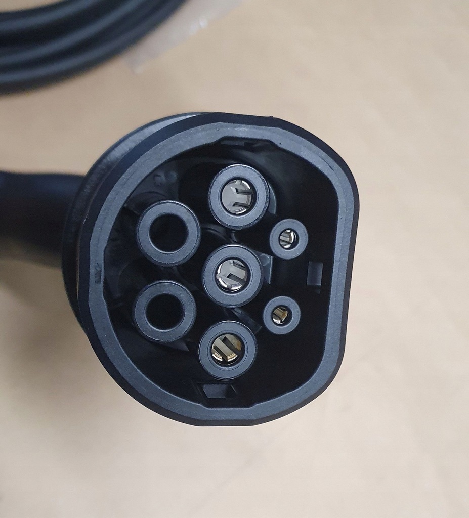 фото №2, Шланг заряджання r zoe 296904511r