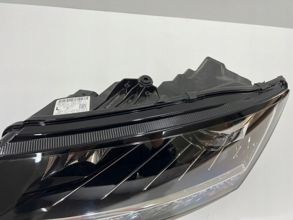 фото №6, Лампа ліва full led skoda fabia iii 3 lift 6v1941015f