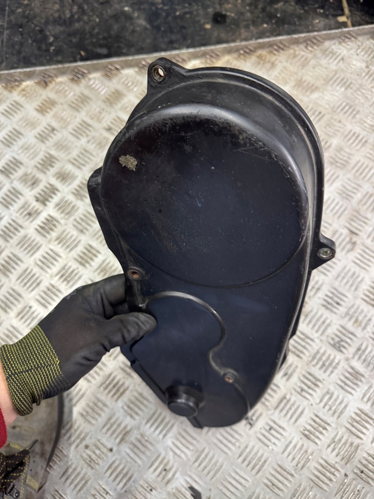 фото №7, Защита распределительного вала верхний mitsubishi pajero ii 2.5td 4d56 md310420