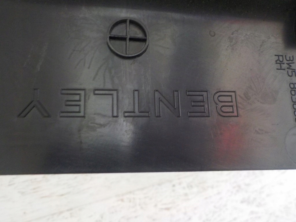 фото №3, Захист стійка права continental flying spur