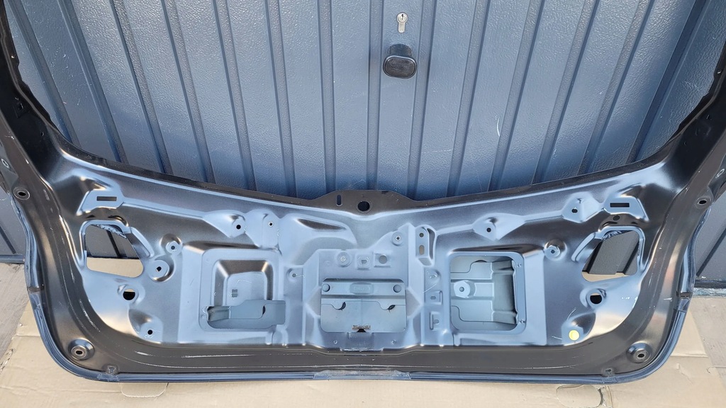 фото №13, Mazda 3 bl 09- крышка багажника багажника задняя задняя fv