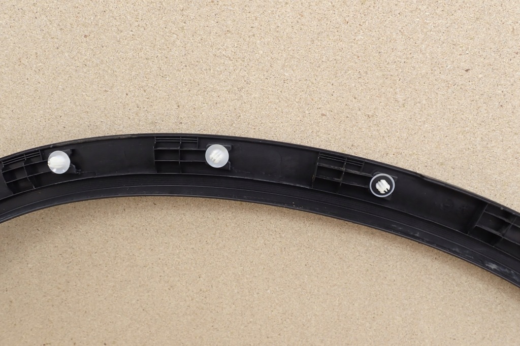 фото №14, Suzuki vitara ii 15- молдинг na крыло левая задняя