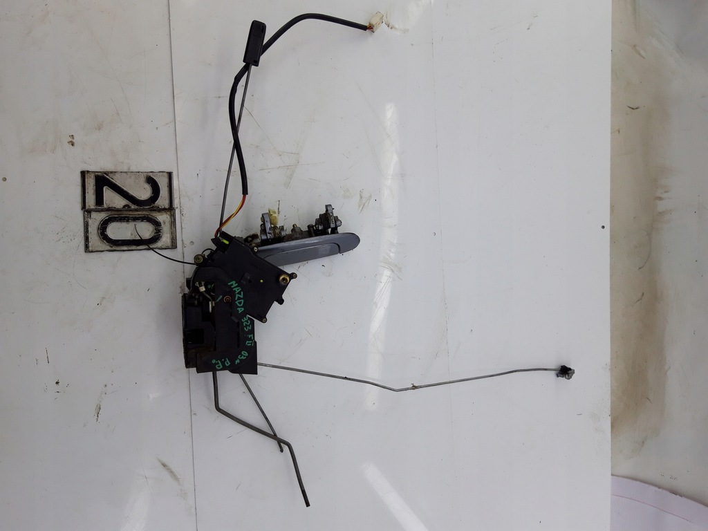 фото №1, Mazda 323 f ii 03r ручка с замком правый перед