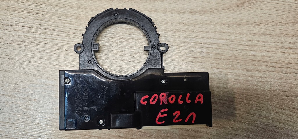 фото №13, Toyota corolla xii e21 e210 модуль датчик kąta повороту 89245-02120 004-0e01