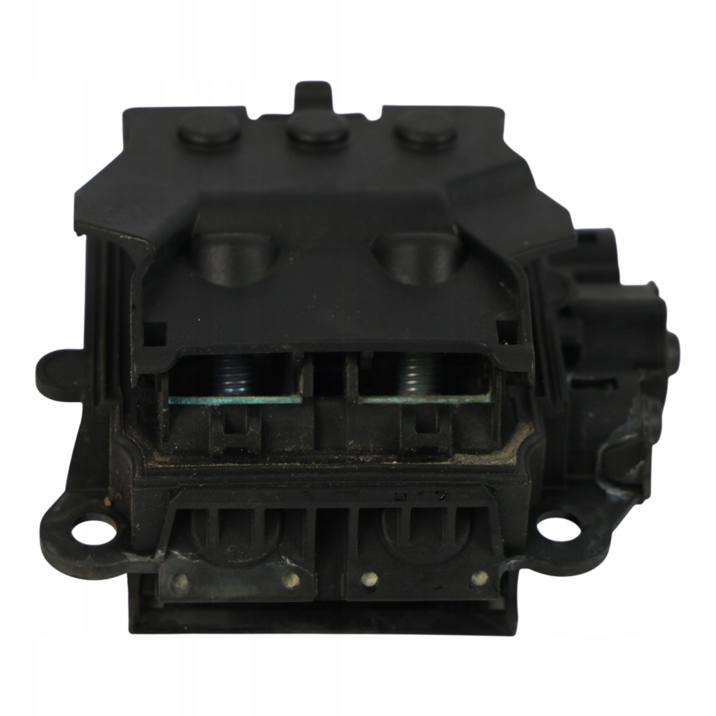 Купить Mercedes w205 w213 c238 модуль клемма аккумулятор распределитель a2055451500