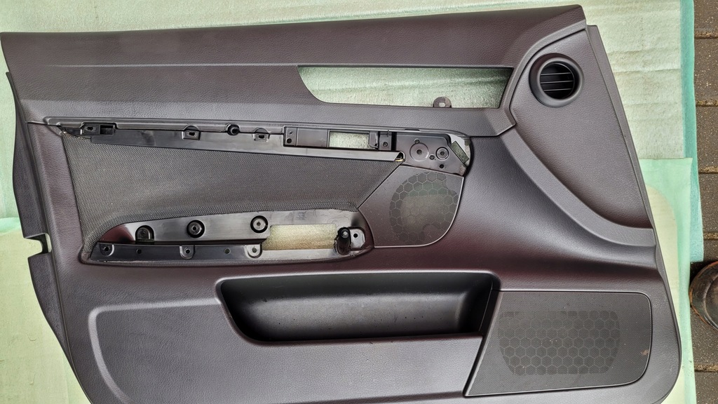 фото №9, Audi a6 c6 sedan комплект s-line сиденья заднее сиденье