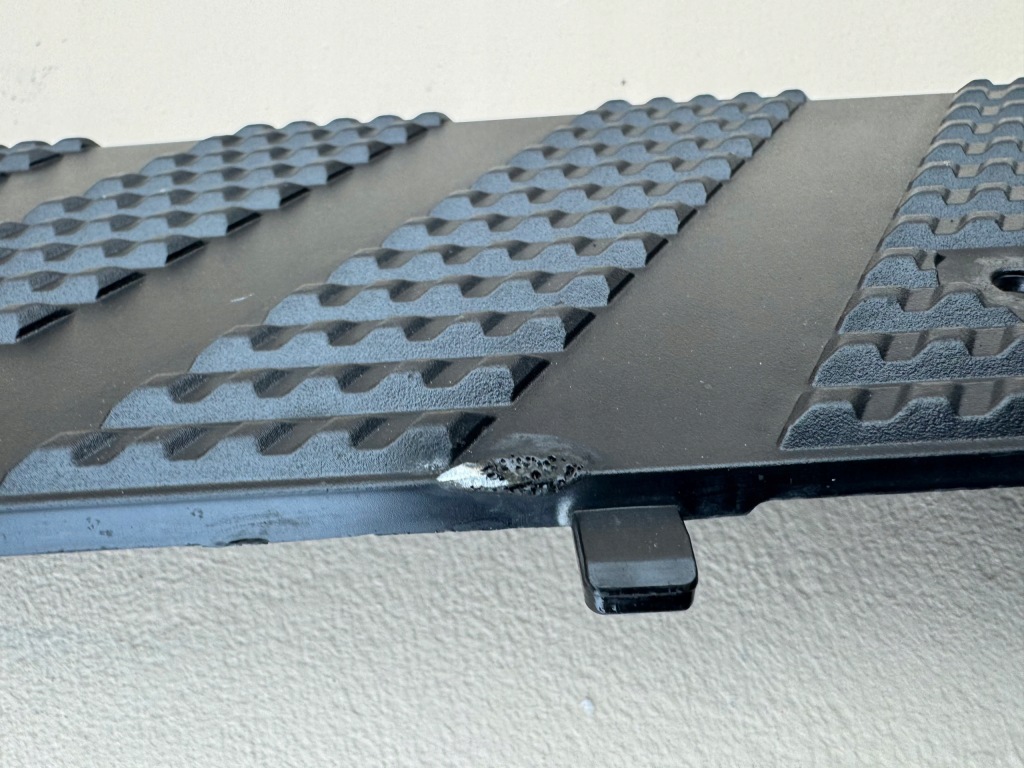 Mercedes actros mp4 підніжка накладка захист бампера перед a9608850311 Доставка