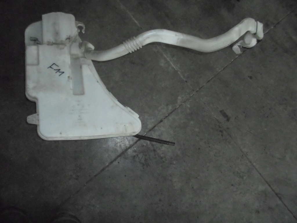 фото №1, Бачок розпилювача bmw 5 f10 f11