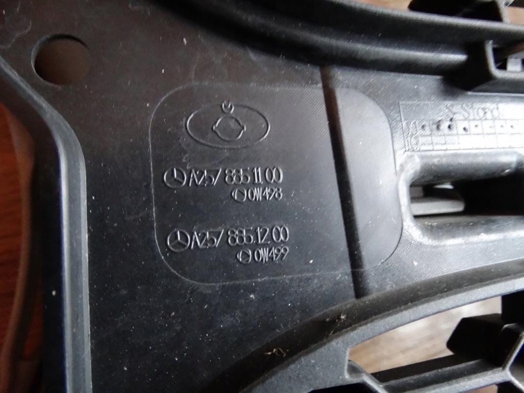 Решётка радиатора решётка радиатора радиатора mercedes cls w257 a2578852002 Цена