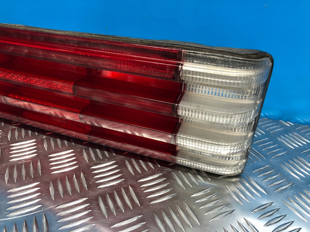 Mercedes w116 лампа лівий задній ліва задня Ціна