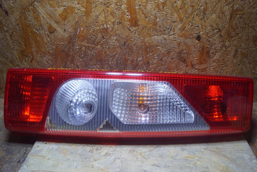 Expert ii scudo ii jumpy ii лампа правий задній c2204 Ціна