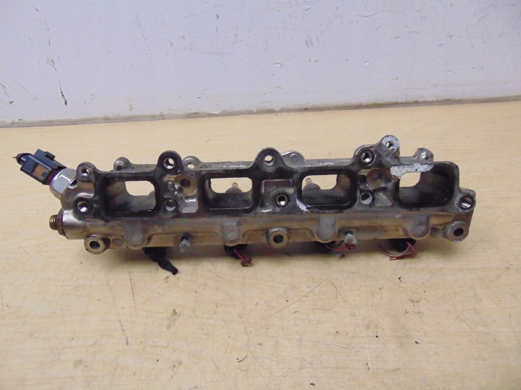 фото №9, Молдинг упорскування + форсунки vw golf vi 1.4 tsi