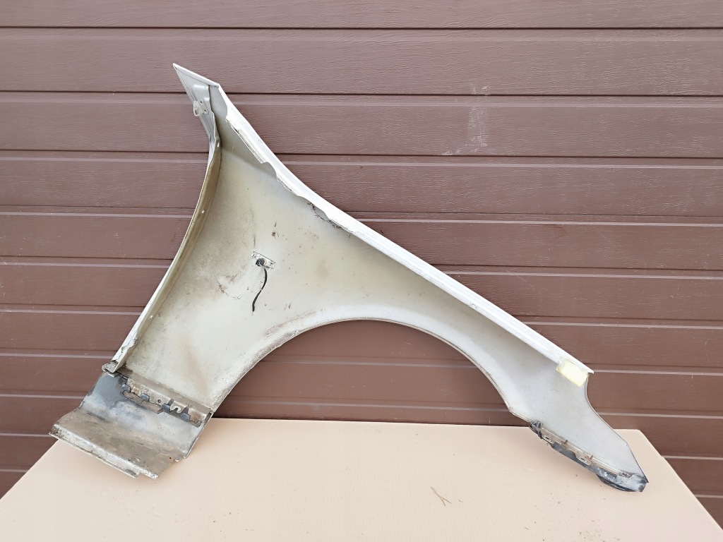 Крыло  левое  перед bmw 5 e60 e61 рестайлинг  2007-2010 354 titansilber Оригинал