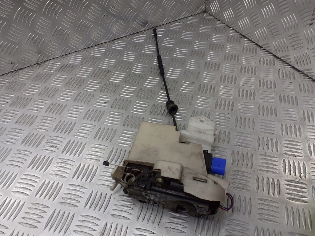 фото №1, Замок двері правий перед vw polo iv 3b1837016bp