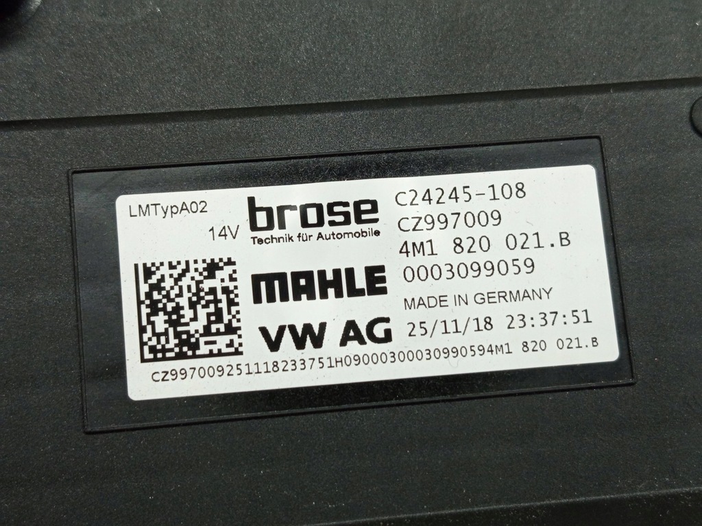 фото №5, Вентилятор воздуходувка audi a4 b9 a5 f5 a6 c8 4m1820021b